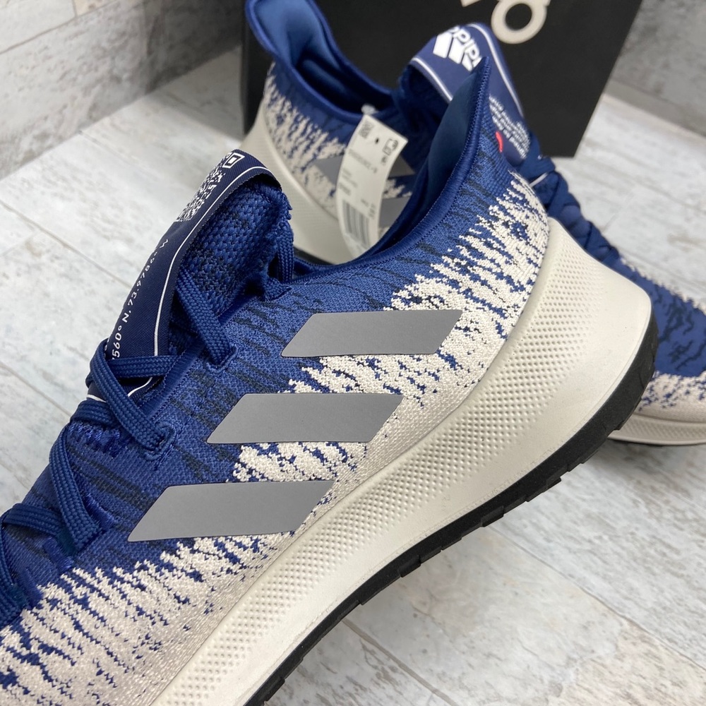 Adidas SenseBOUNCE running shoes - Picture 6 of 15